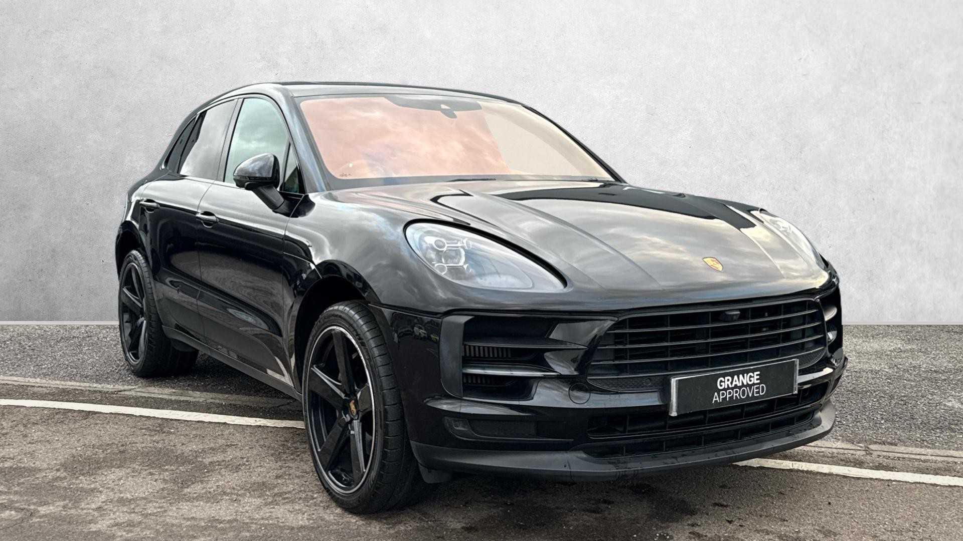 Main listing image - Porsche Macan