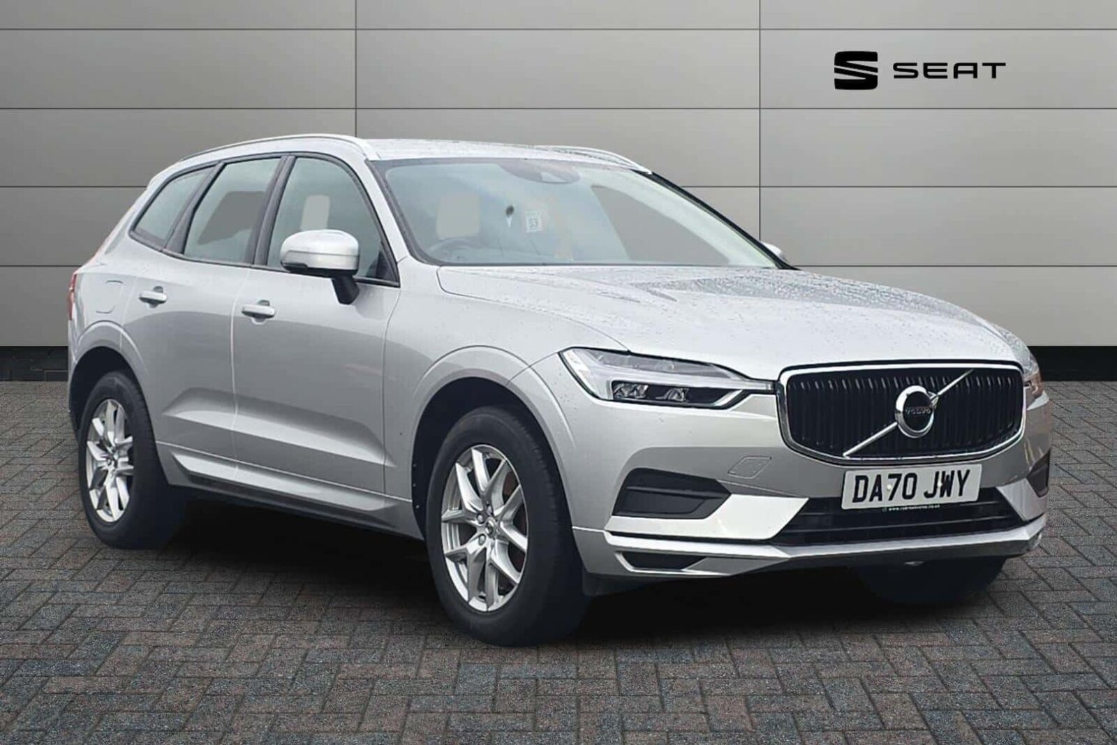 Main listing image - Volvo XC60