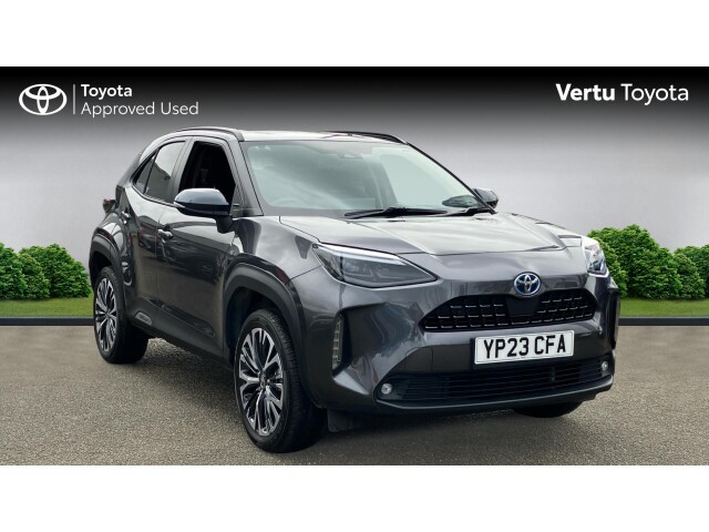 Main listing image - Toyota Yaris Cross