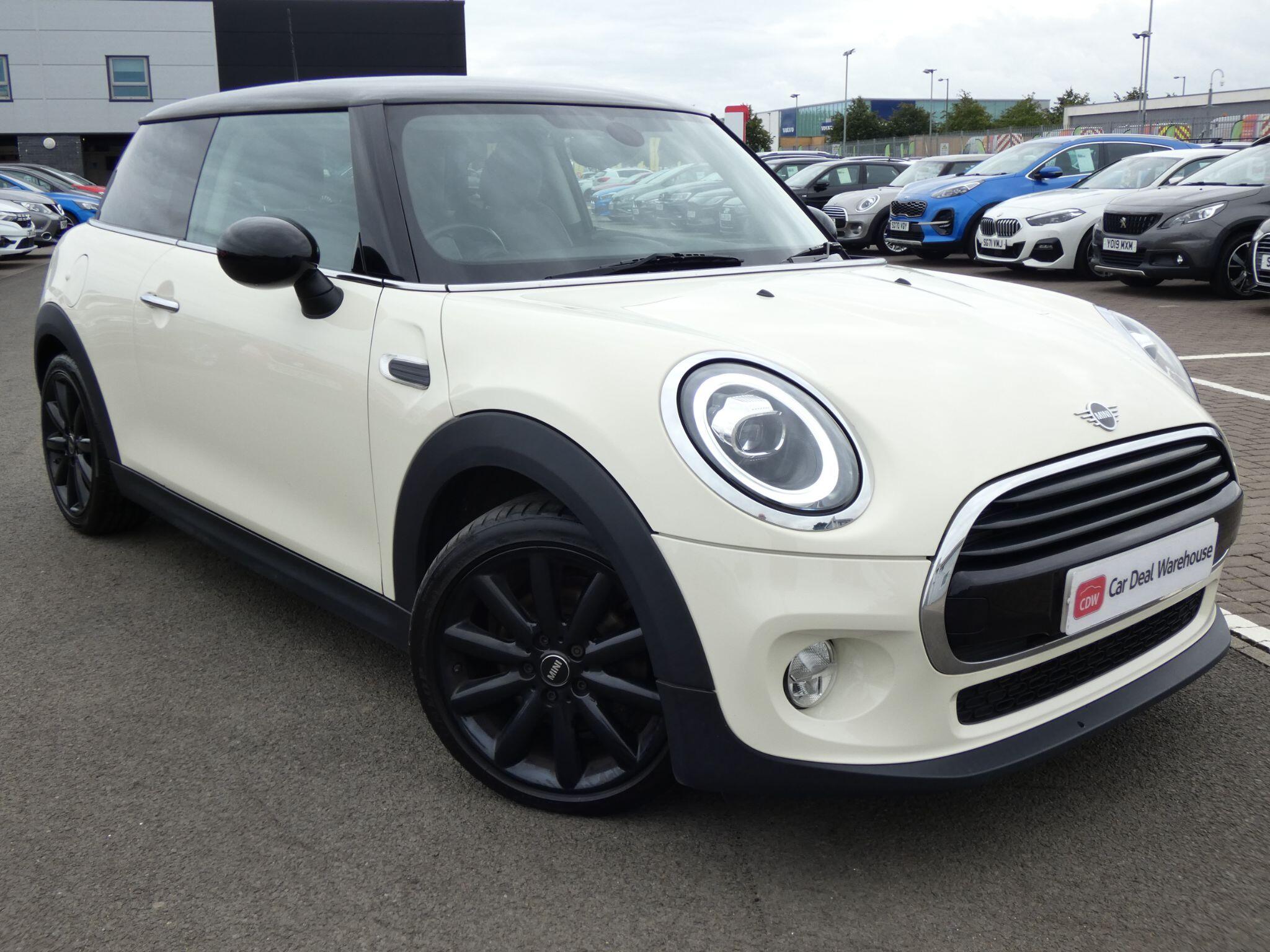 Main listing image - MINI Hatchback