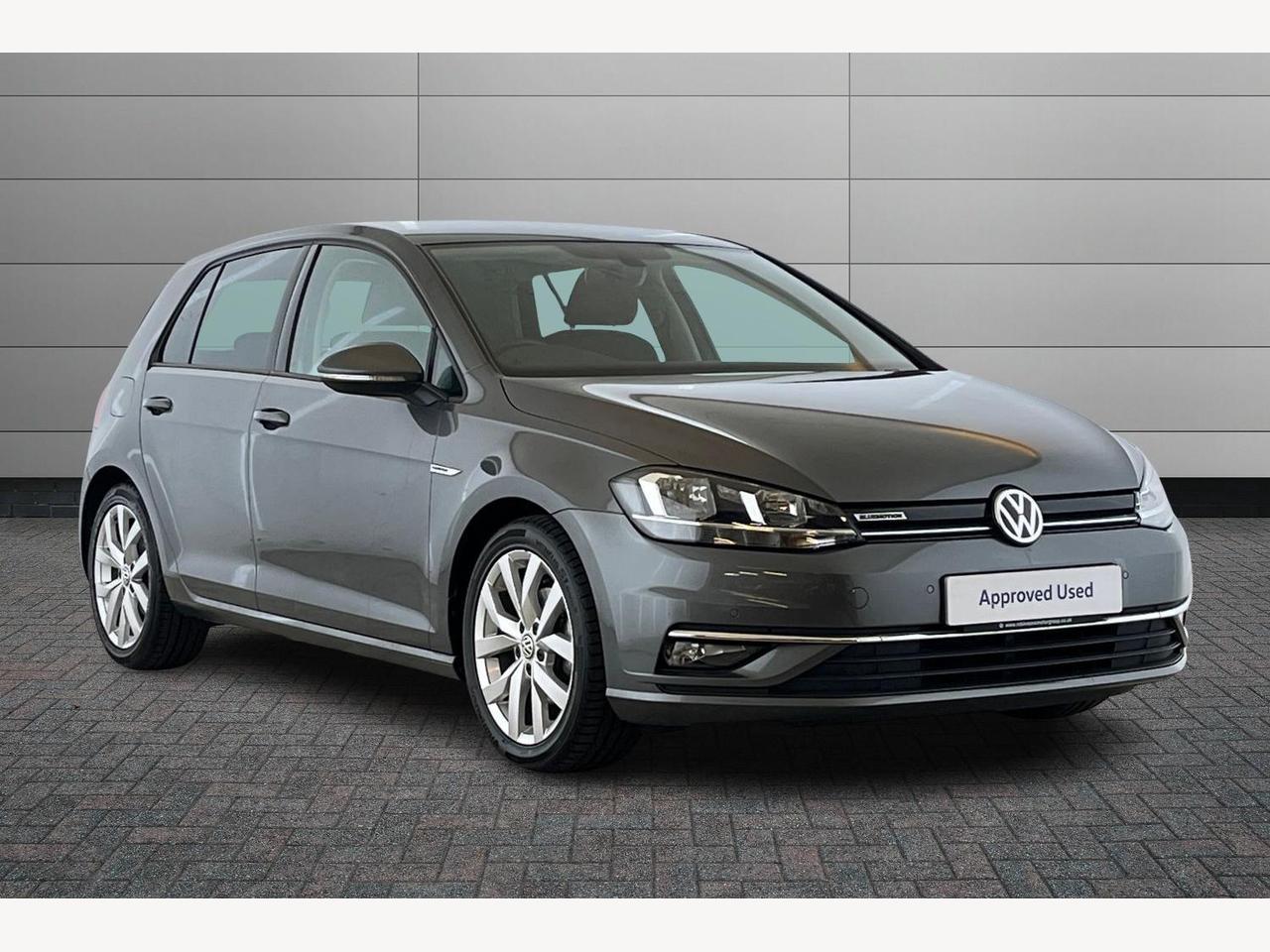 Main listing image - Volkswagen Golf