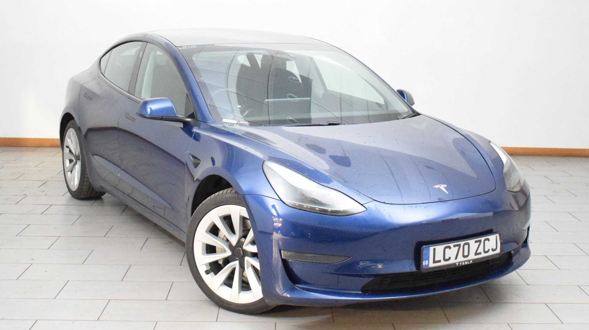 Main listing image - Tesla Model 3