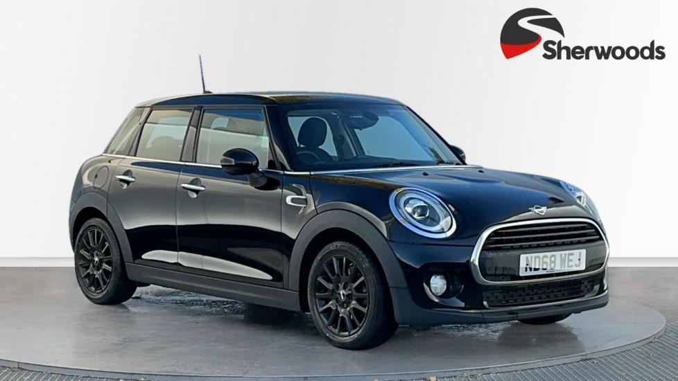 Main listing image - MINI Hatchback 5dr