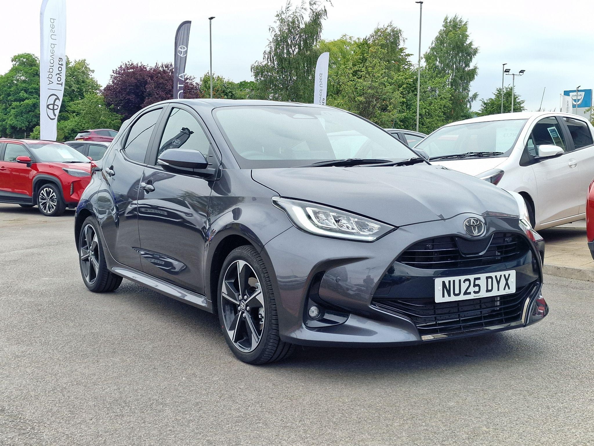 Main listing image - Toyota Yaris