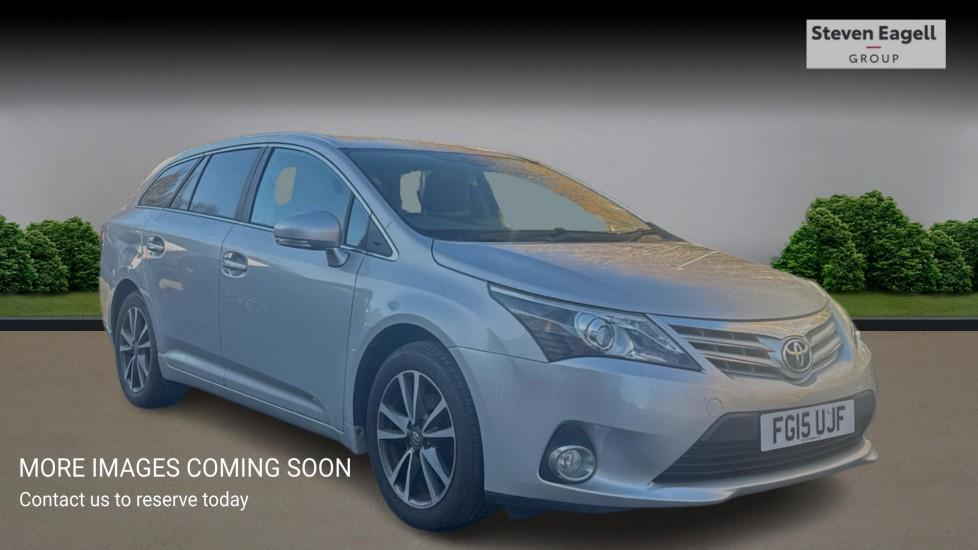 Main listing image - Toyota Avensis Tourer