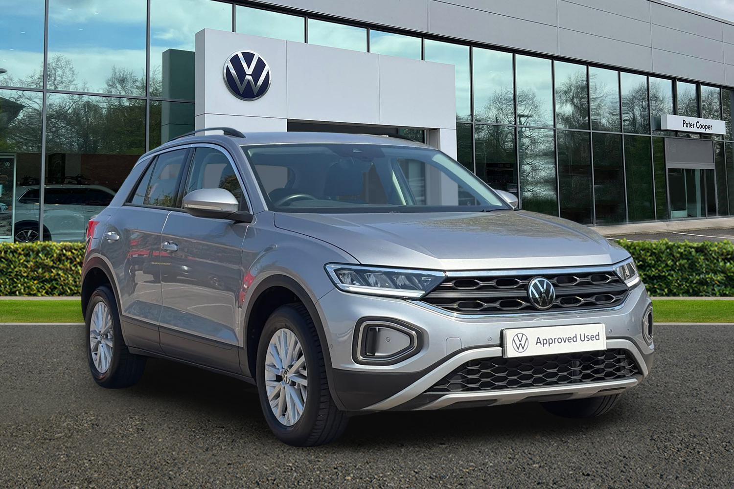 Main listing image - Volkswagen T-Roc