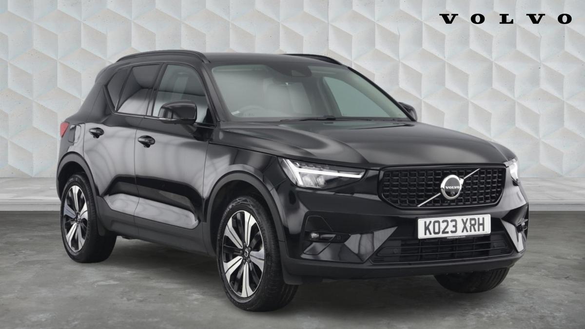 Main listing image - Volvo XC40 Recharge