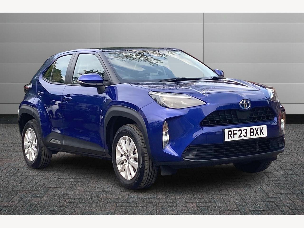 Main listing image - Toyota Yaris Cross