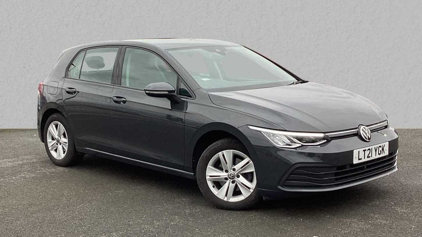 Main listing image - Volkswagen Golf