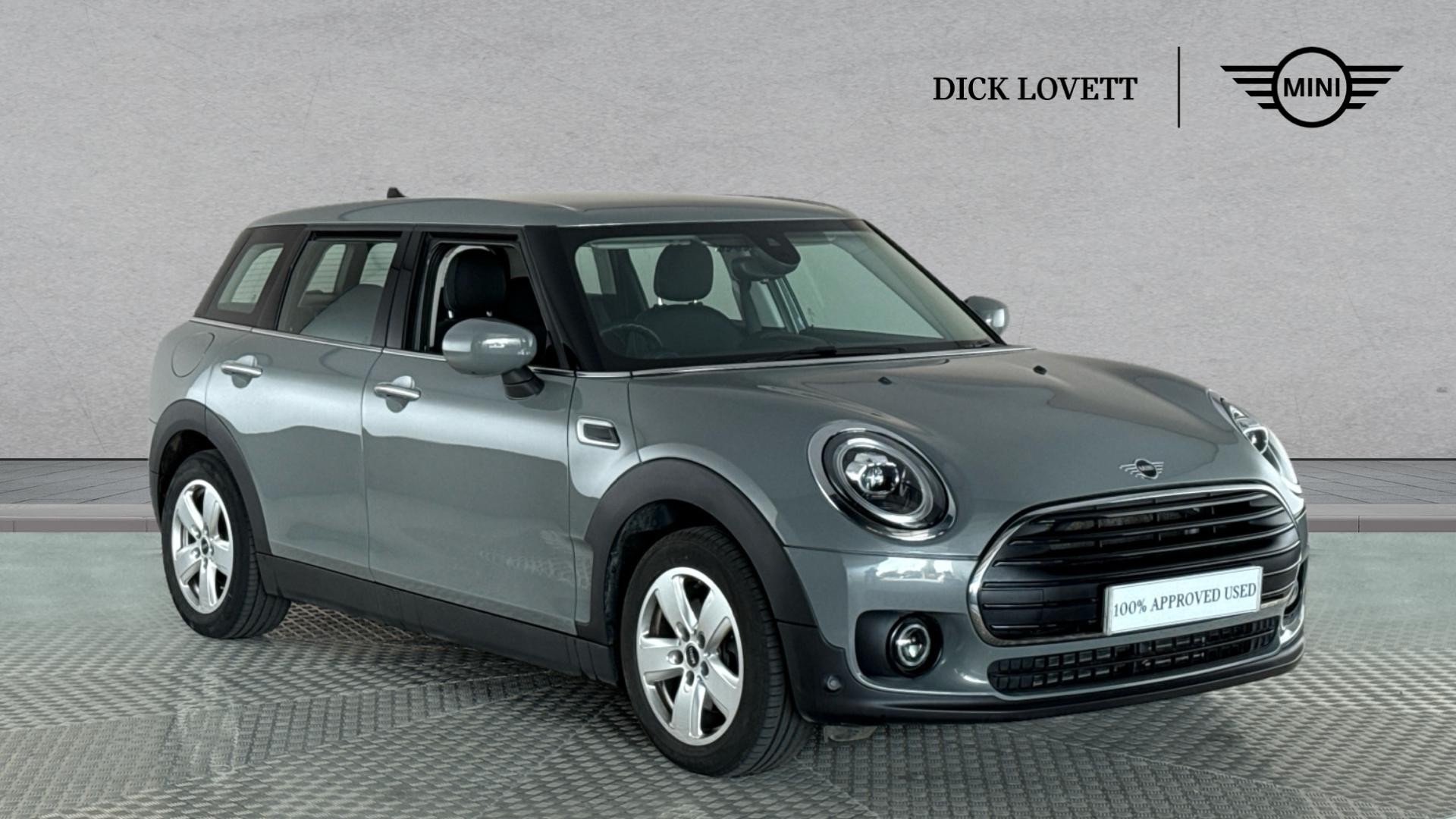 Main listing image - MINI Clubman