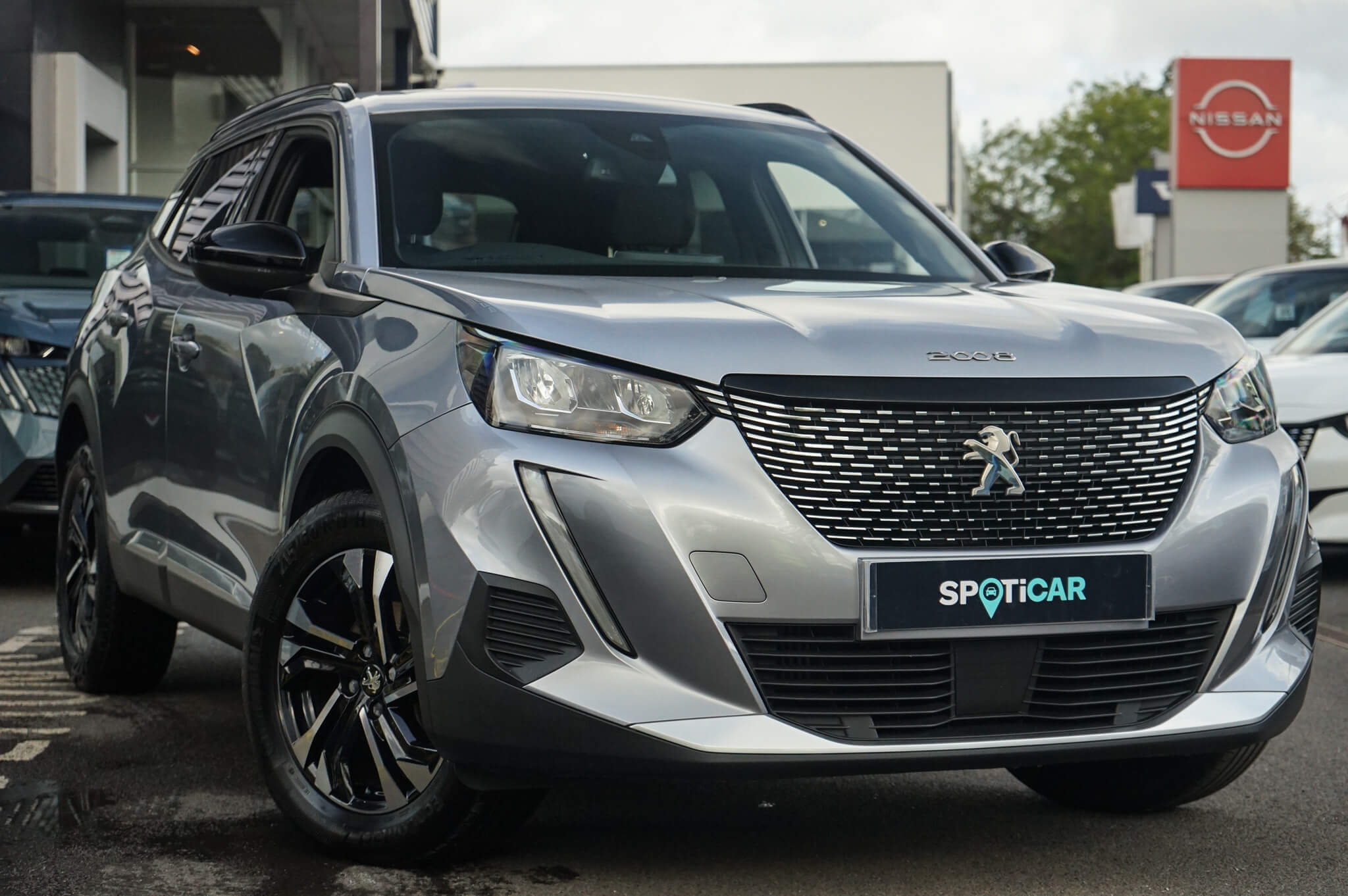 Main listing image - Peugeot 2008