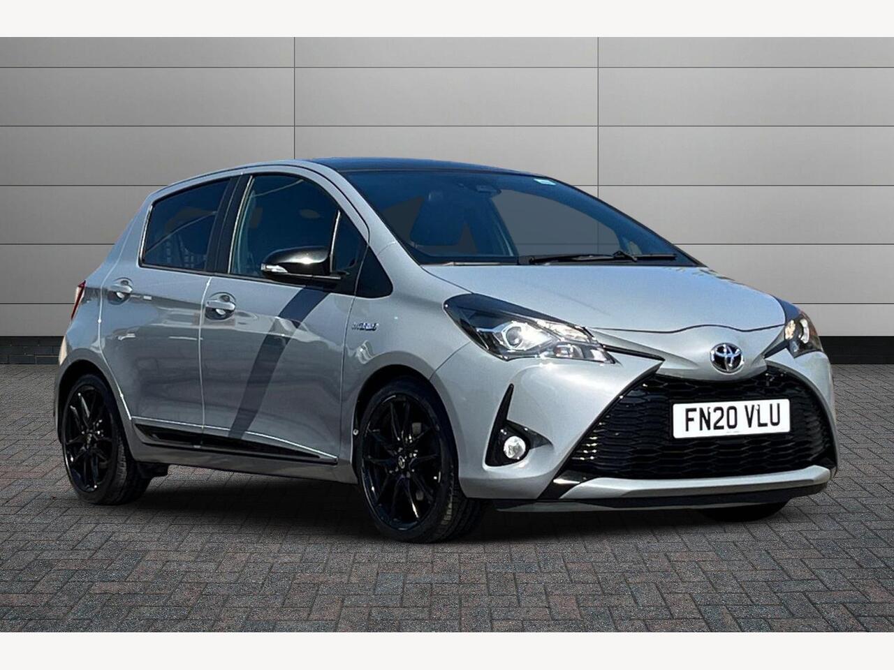 Main listing image - Toyota Yaris