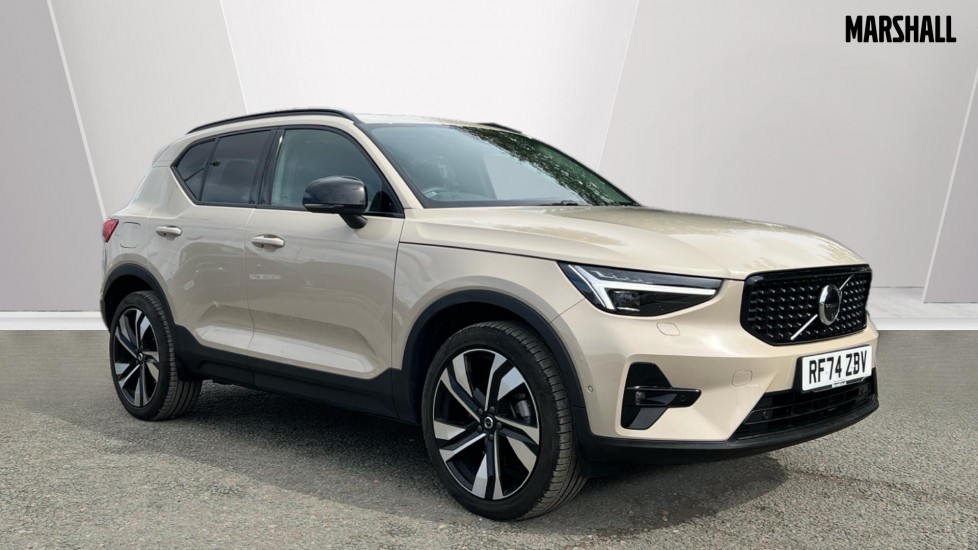 Main listing image - Volvo XC40