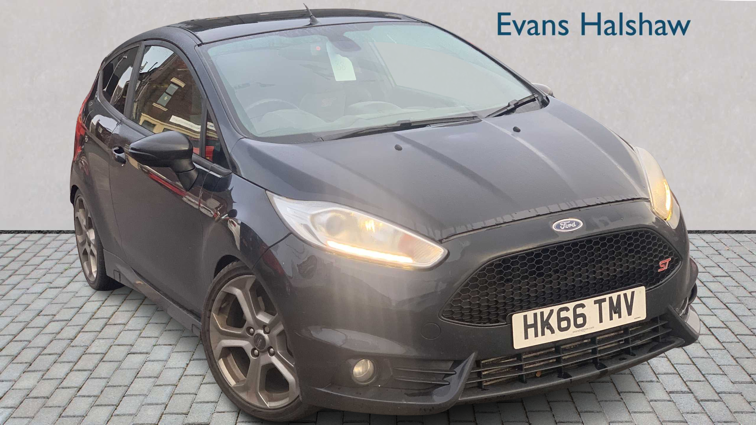 Main listing image - Ford Fiesta ST