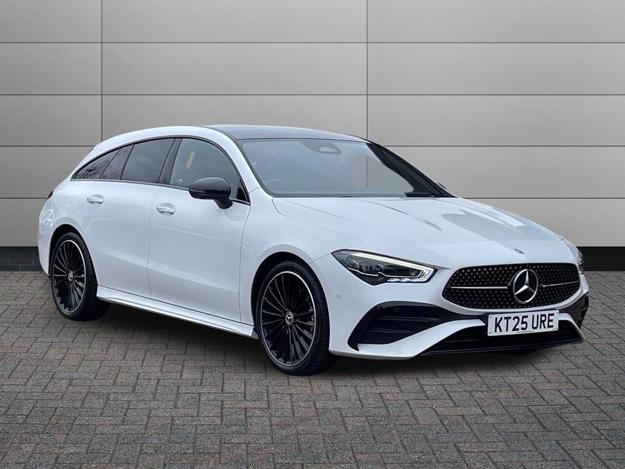 Main listing image - Mercedes-Benz CLA Shooting Brake