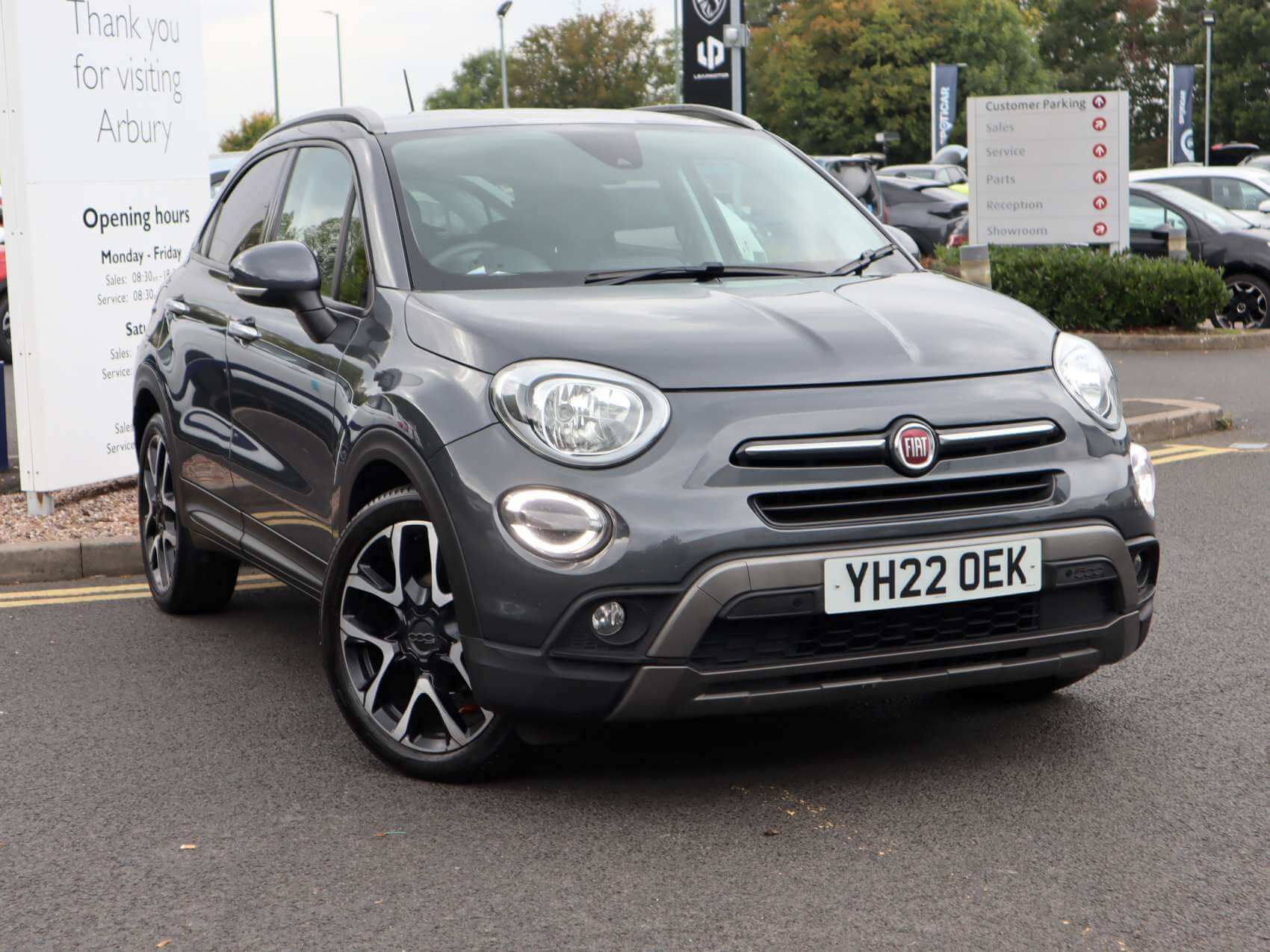 Main listing image - Fiat 500X