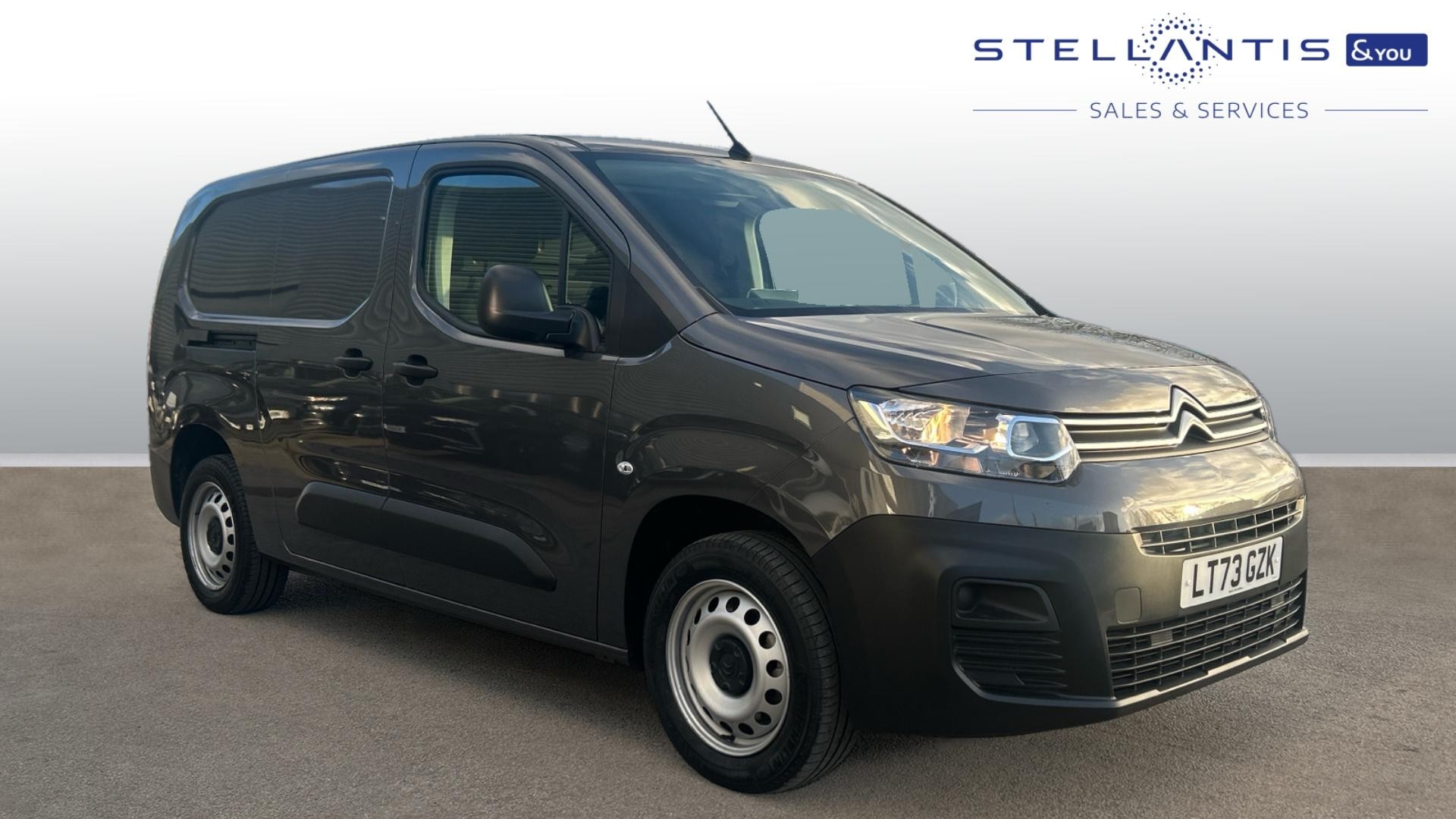 Main listing image - Citroen Berlingo Van