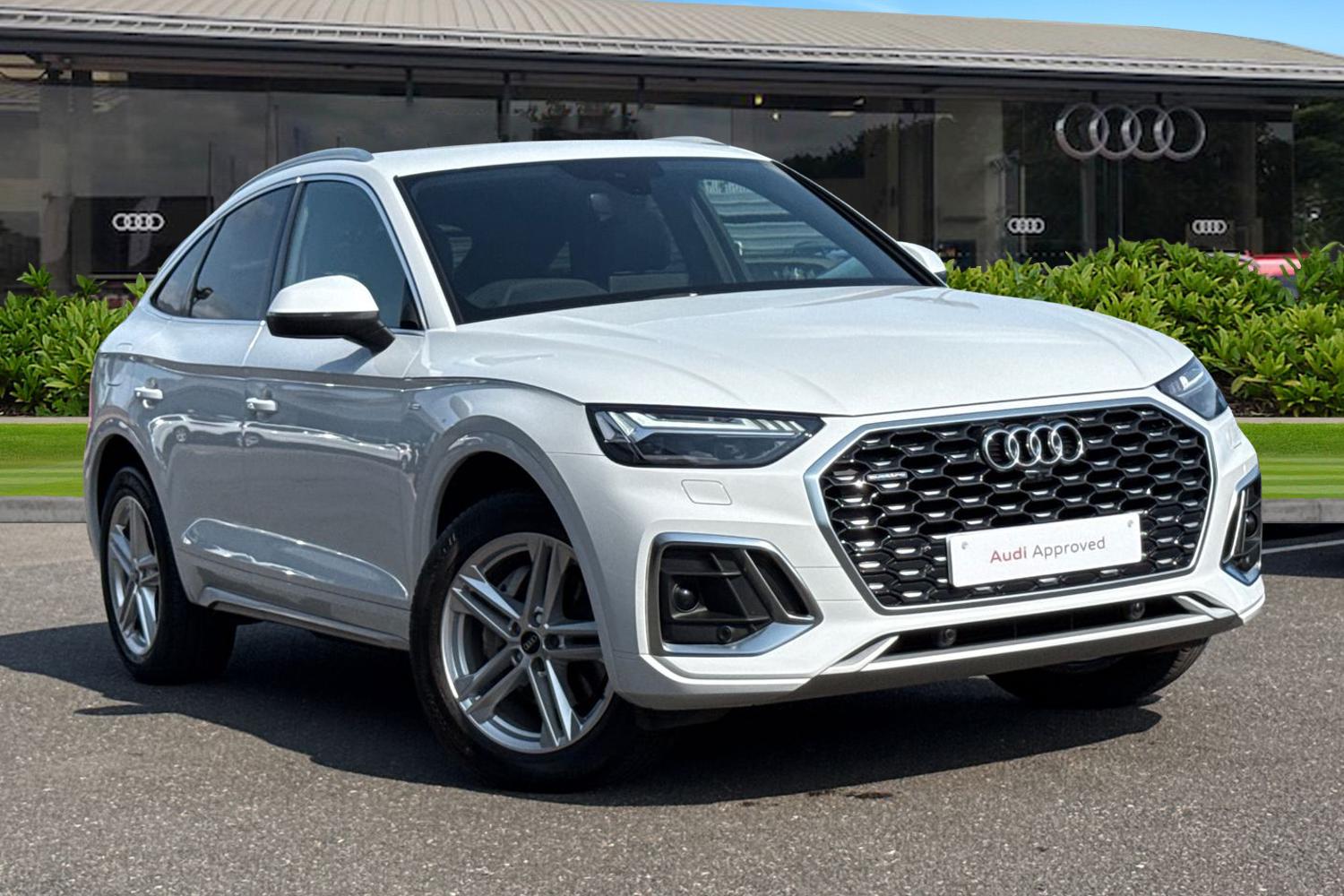 Main listing image - Audi Q5 Sportback