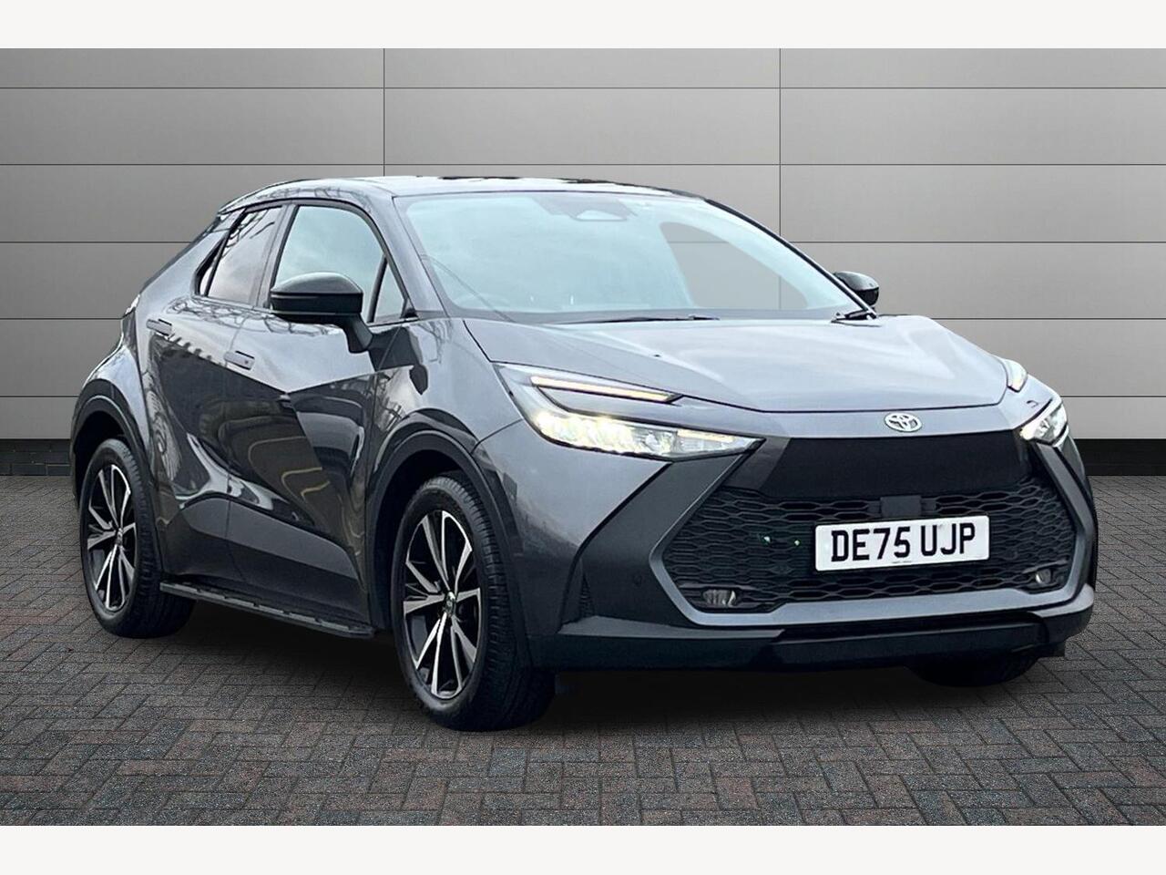 Main listing image - Toyota C-HR