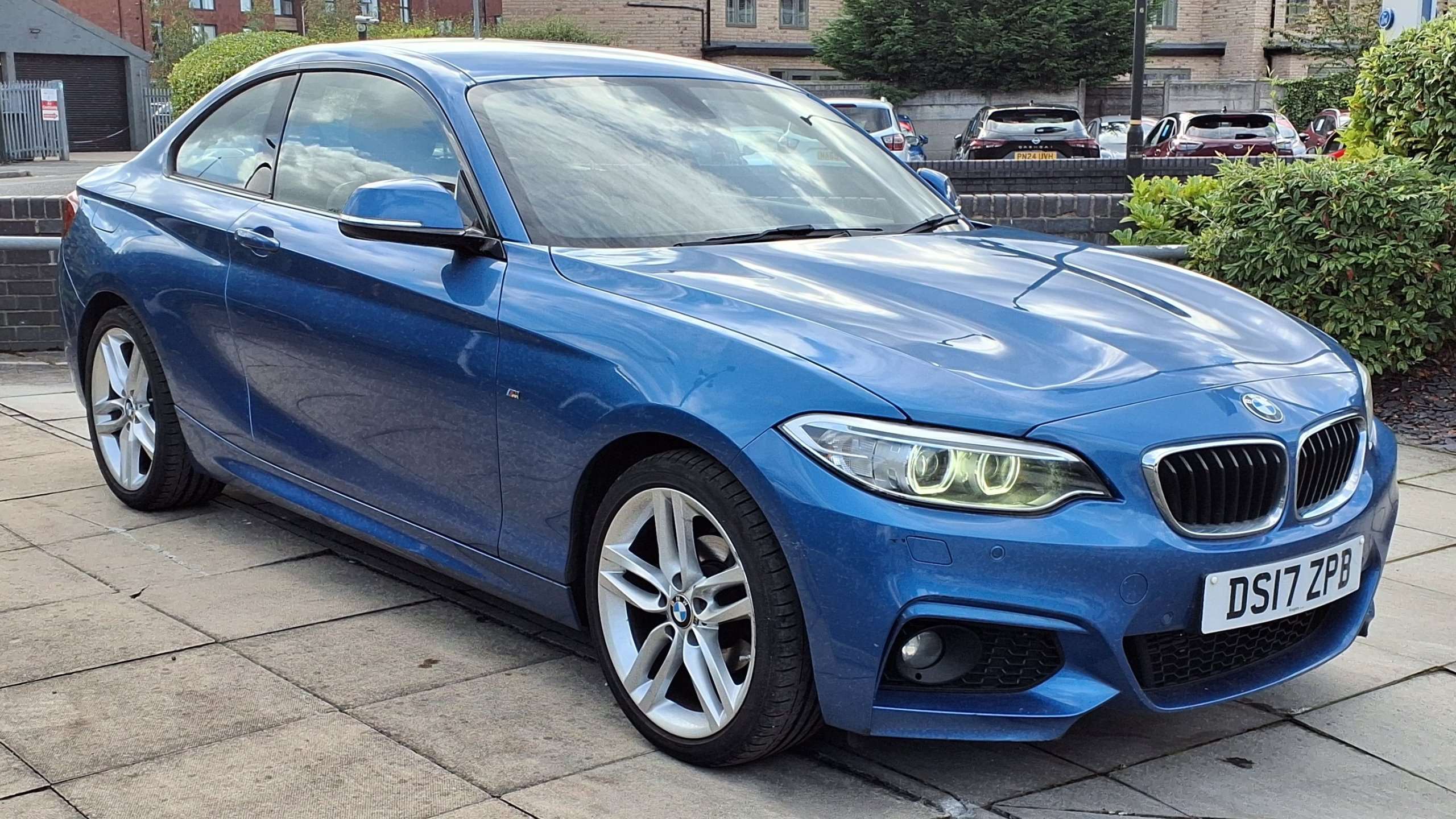 Main listing image - BMW 2 Series