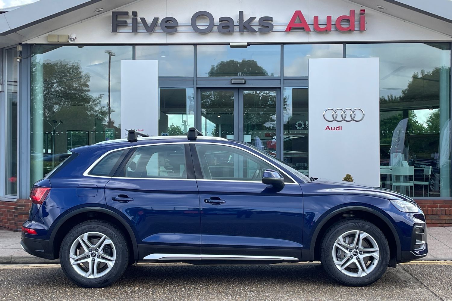 Main listing image - Audi Q5