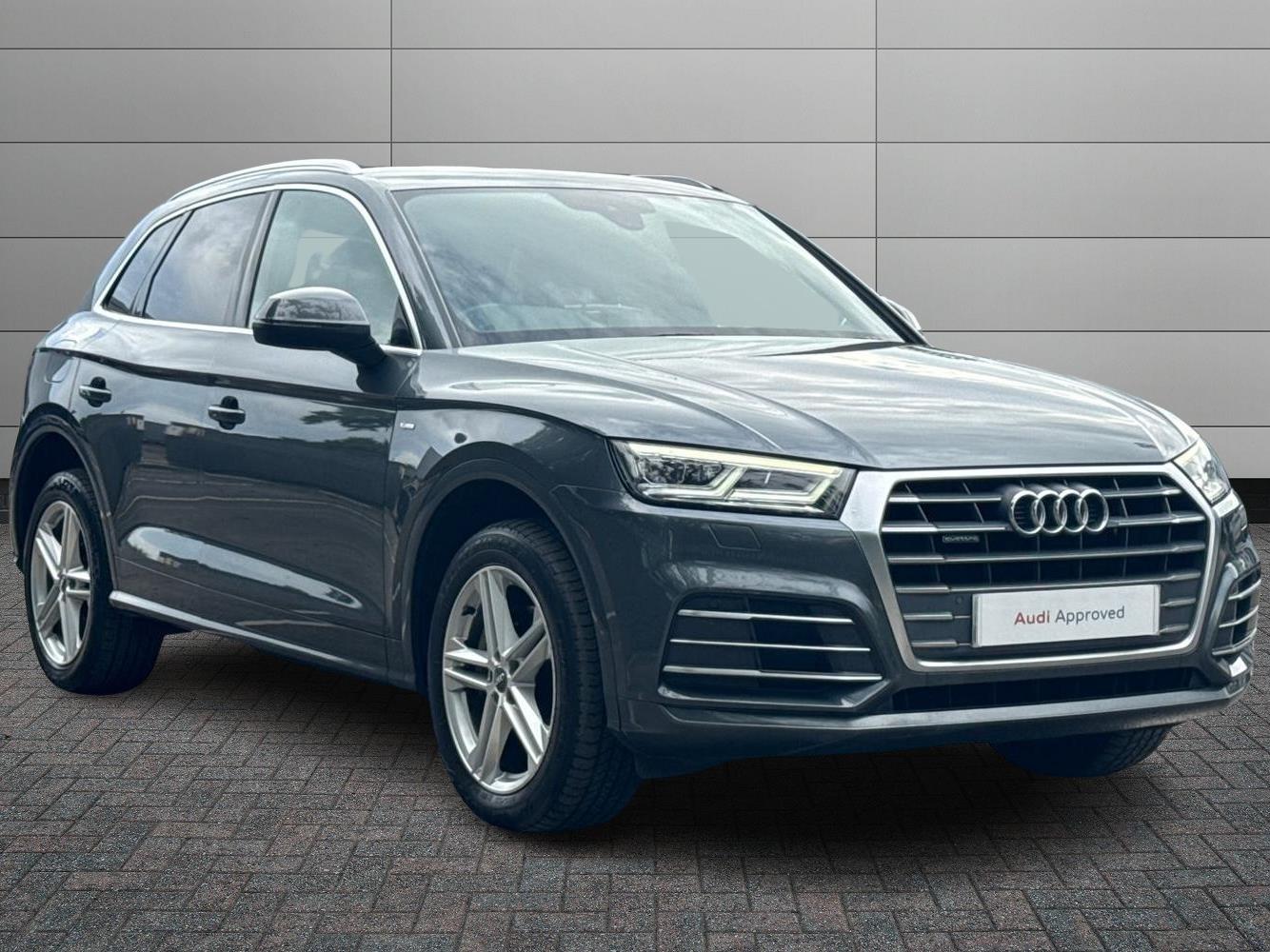 Main listing image - Audi Q5