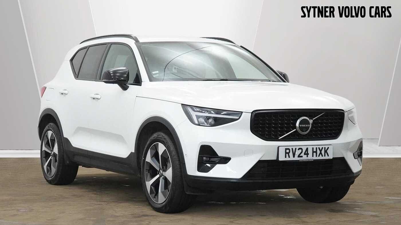 Main listing image - Volvo XC40