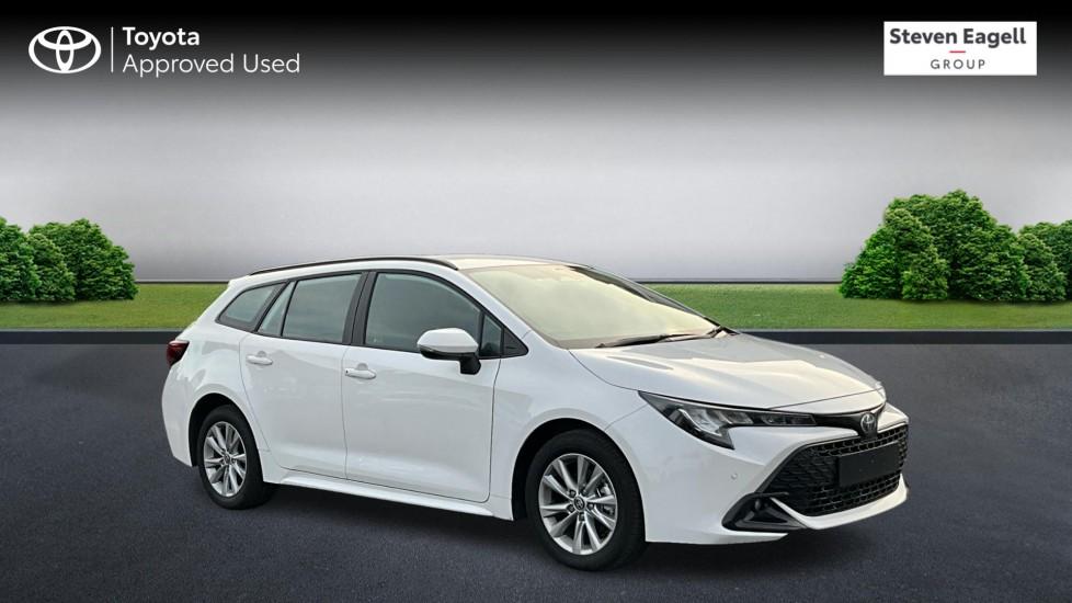 Main listing image - Toyota Corolla Touring Sport