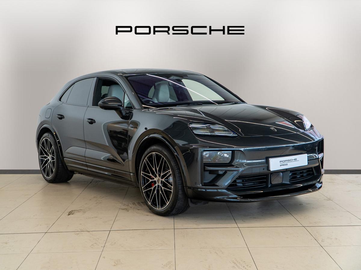 Main listing image - Porsche Macan