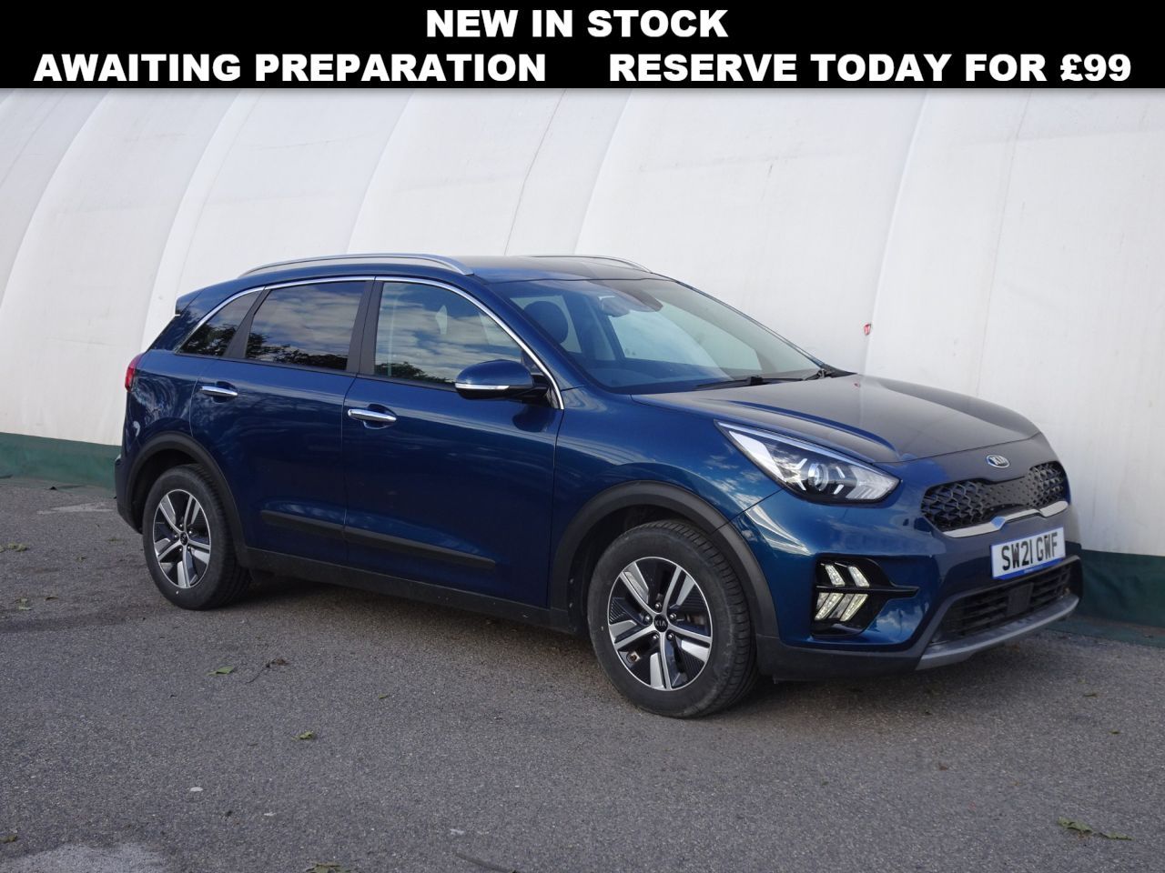 Main listing image - Kia Niro