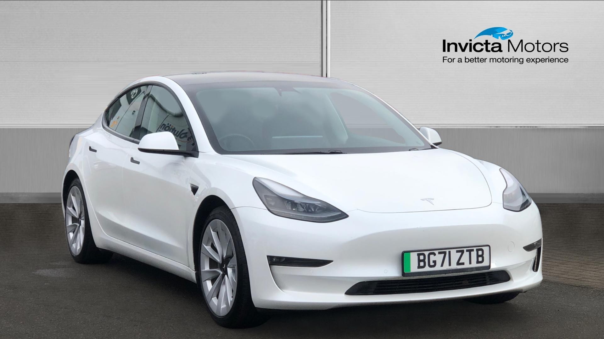 Main listing image - Tesla Model 3