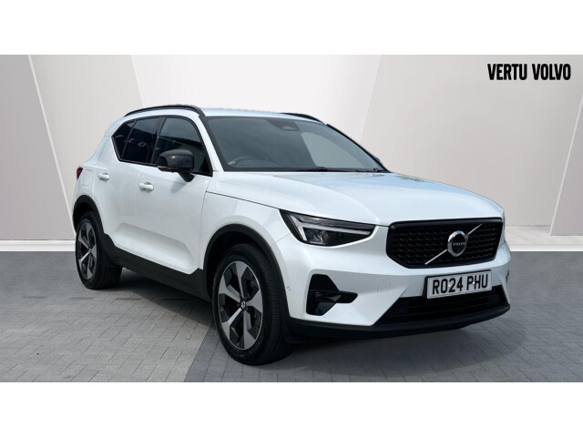 Main listing image - Volvo XC40