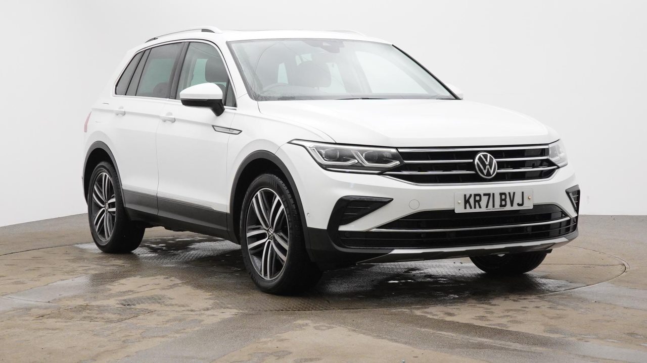 Main listing image - Volkswagen Tiguan