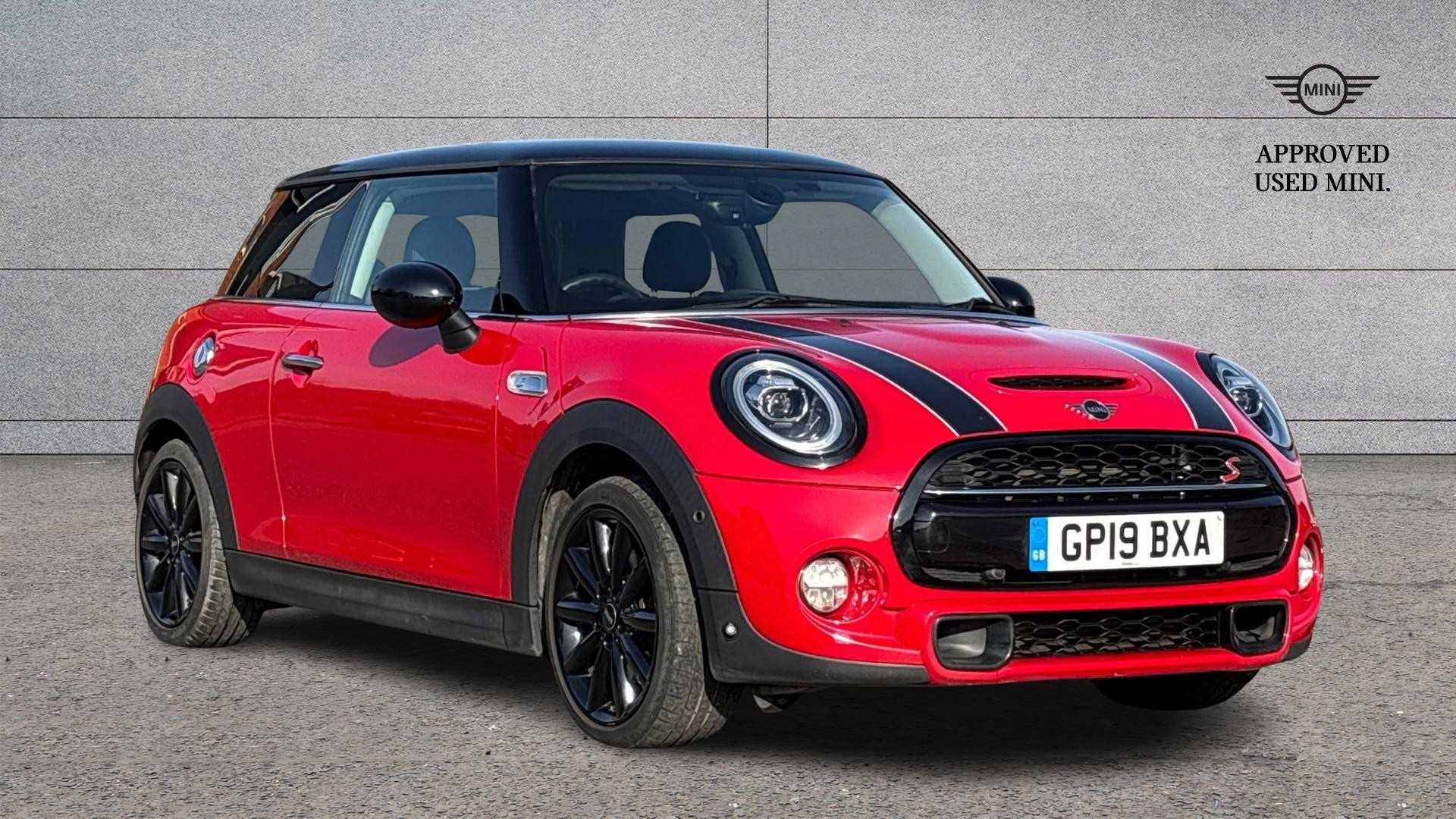 Main listing image - MINI Hatchback