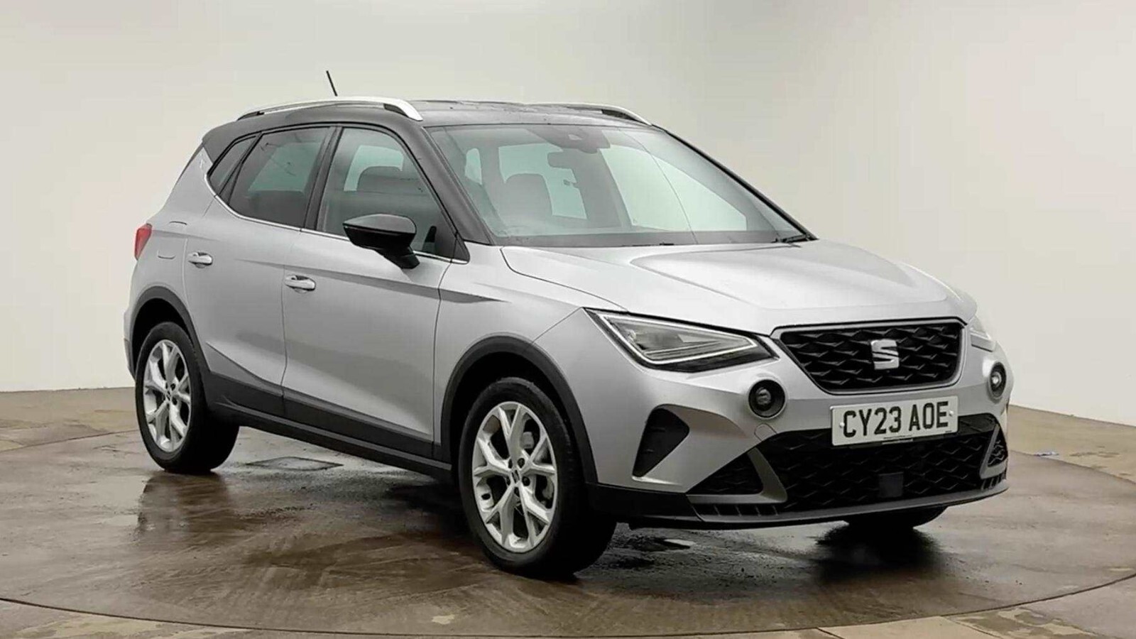 Main listing image - SEAT Arona