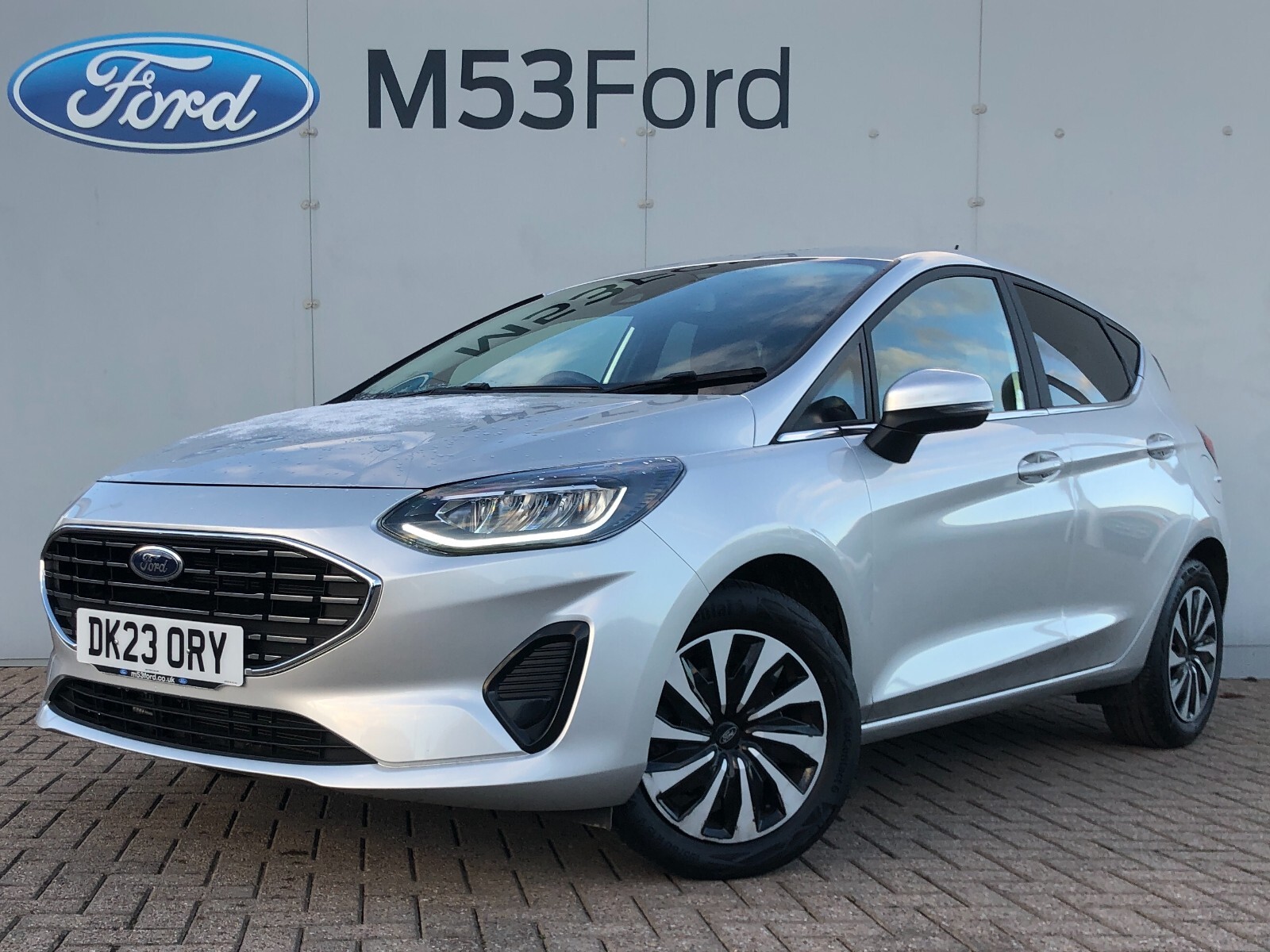 Main listing image - Ford Fiesta