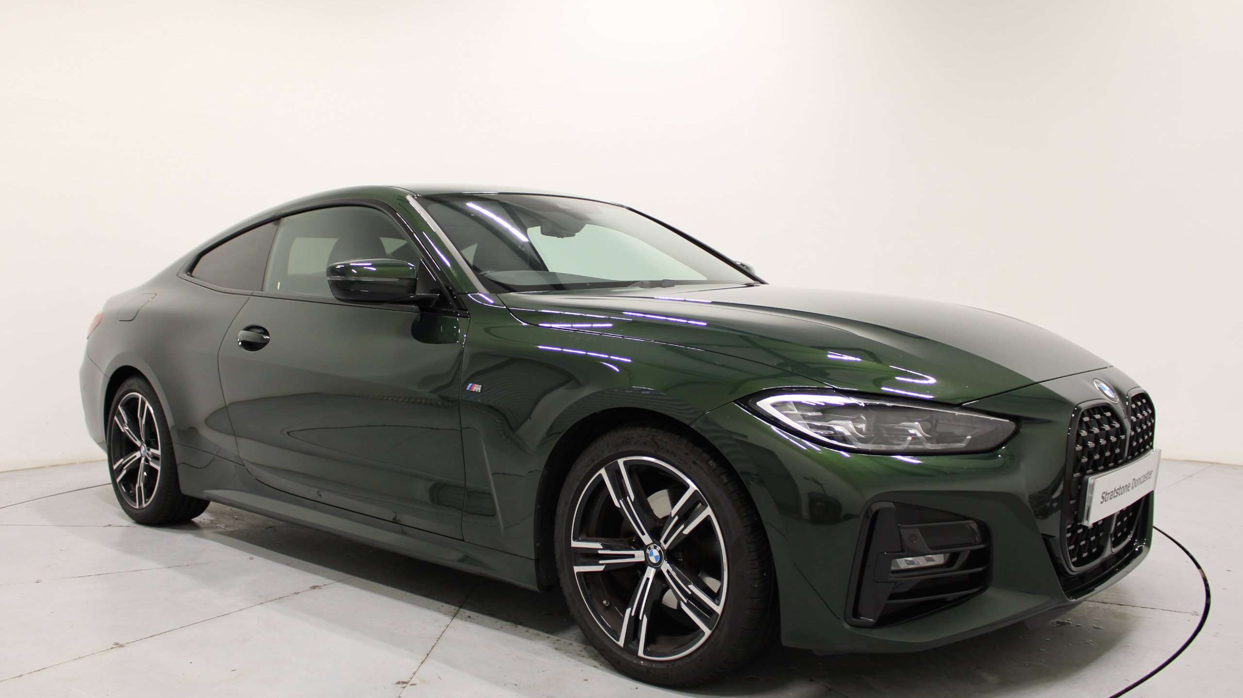 Main listing image - BMW 4 Series