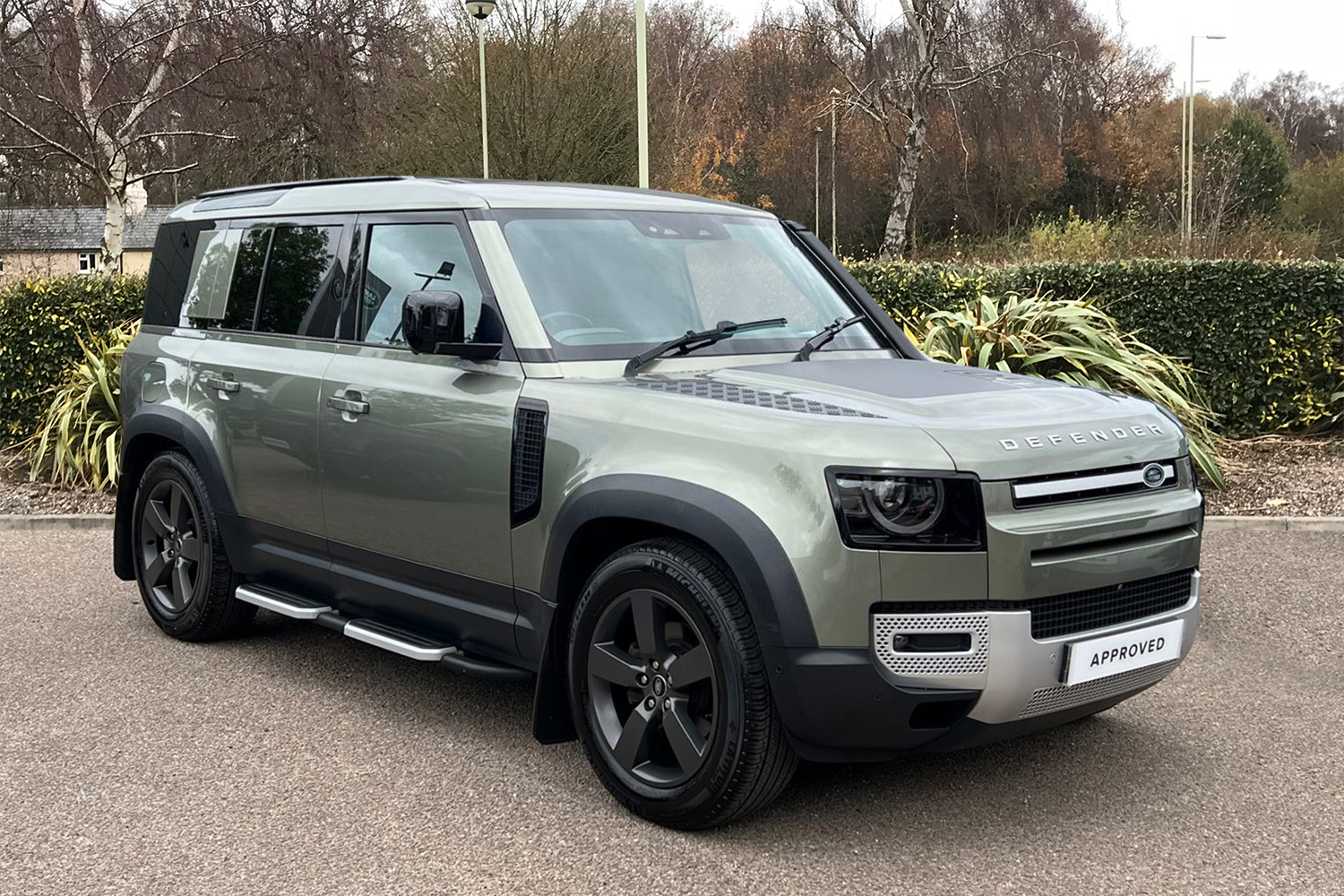 Main listing image - Land Rover Defender