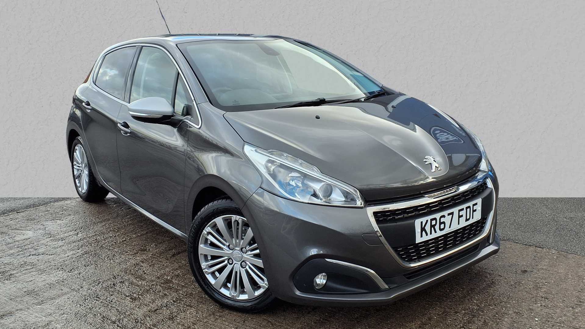 Main listing image - Peugeot 208