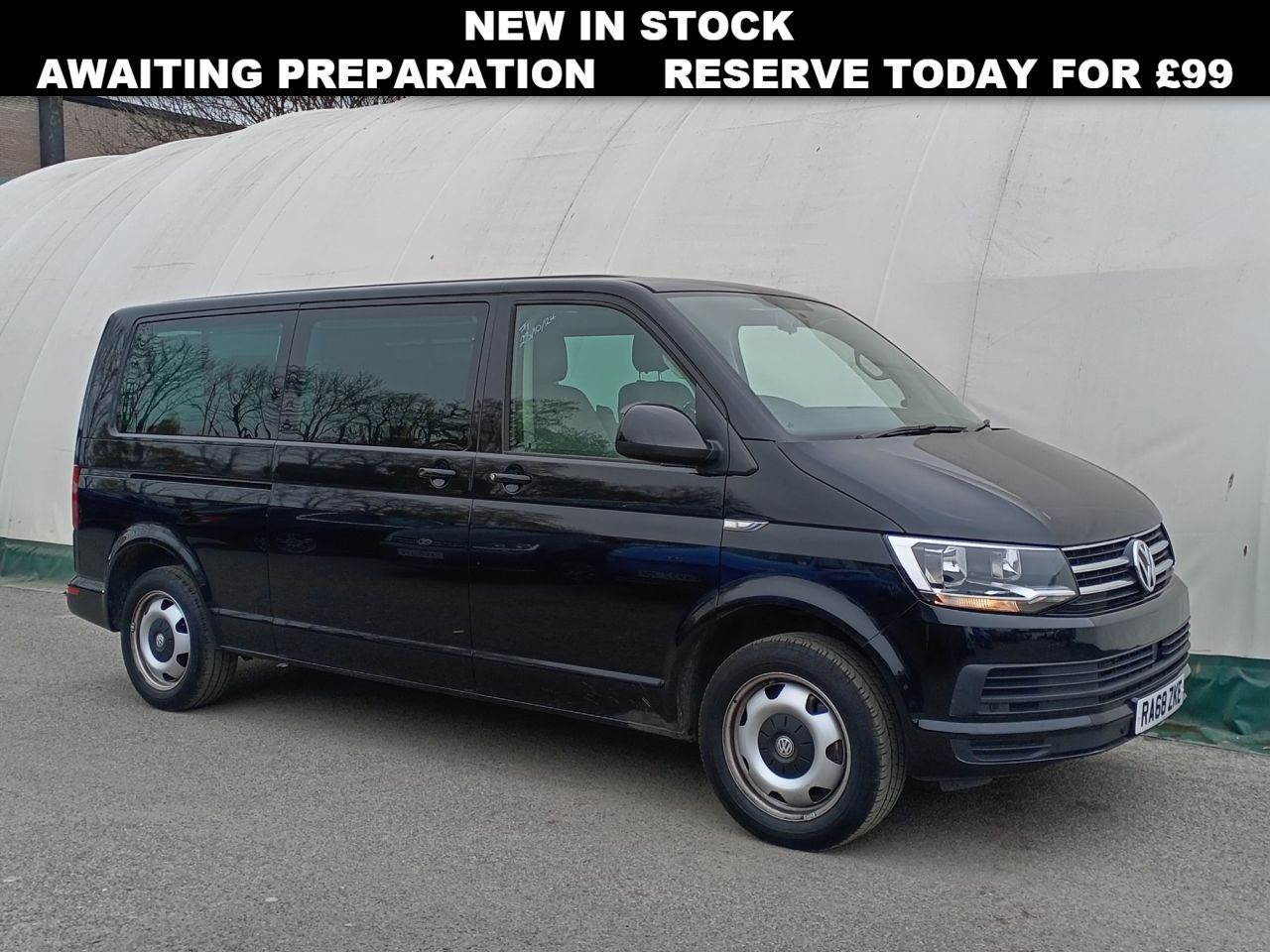 Main listing image - Volkswagen Transporter