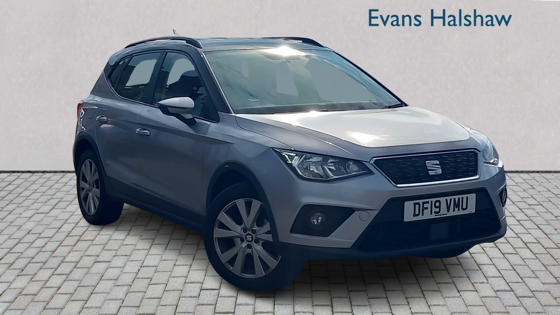 Main listing image - SEAT Arona