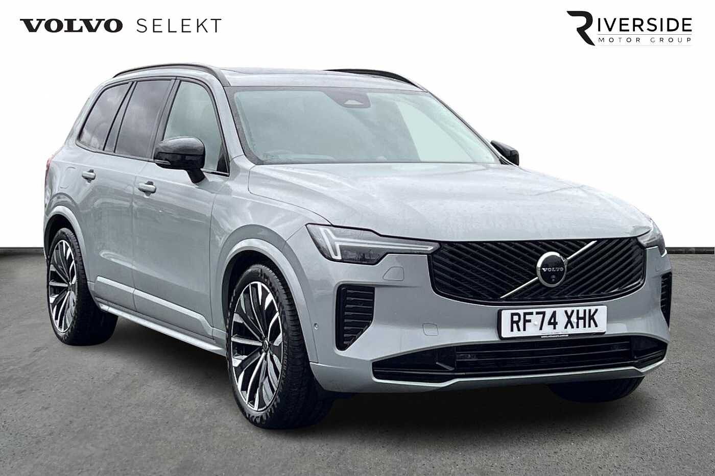 Main listing image - Volvo XC90