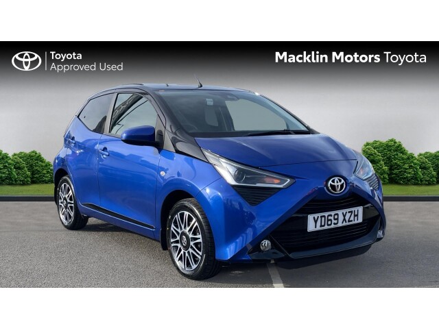 Main listing image - Toyota Aygo