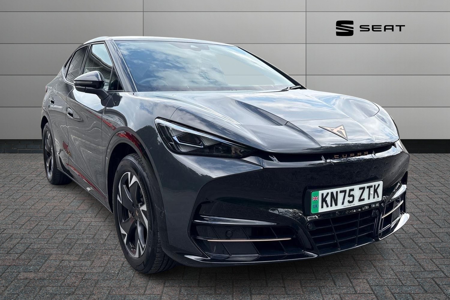 Main listing image - Cupra Tavascan