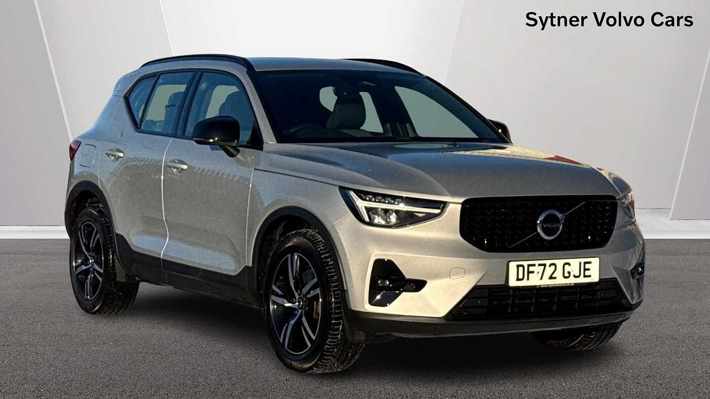 Main listing image - Volvo XC40