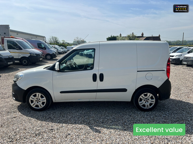 Main listing image - Fiat Doblo