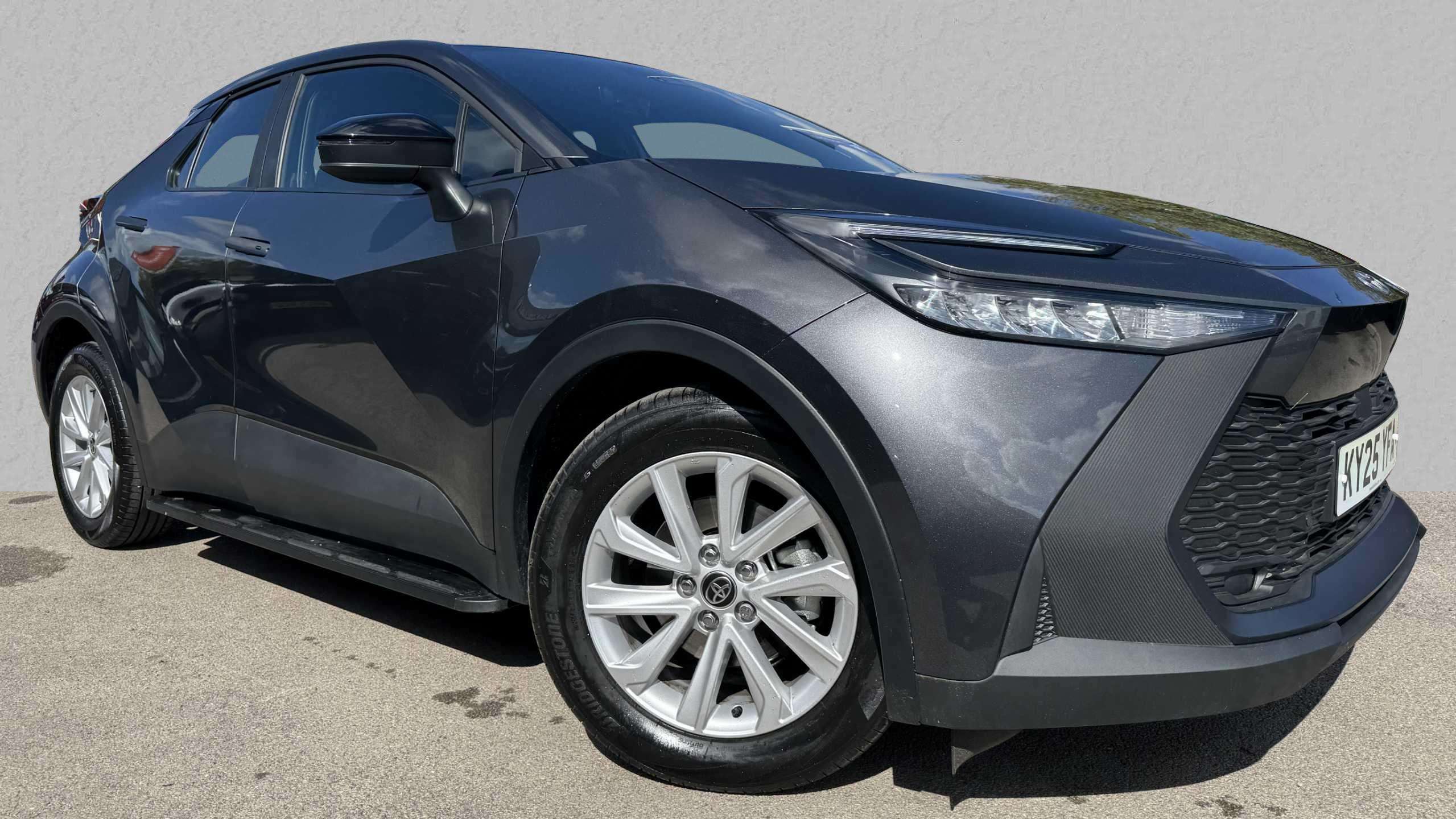 Main listing image - Toyota C-HR