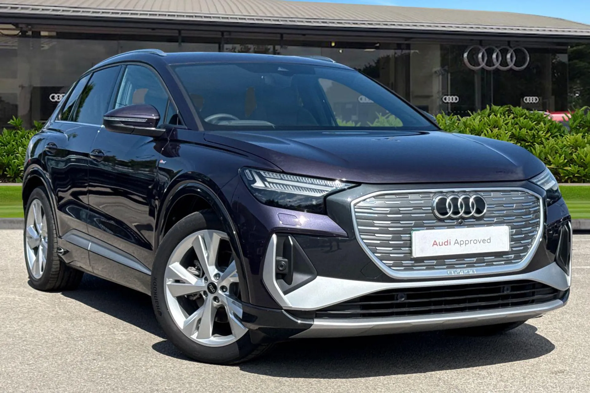 Main listing image - Audi Q4