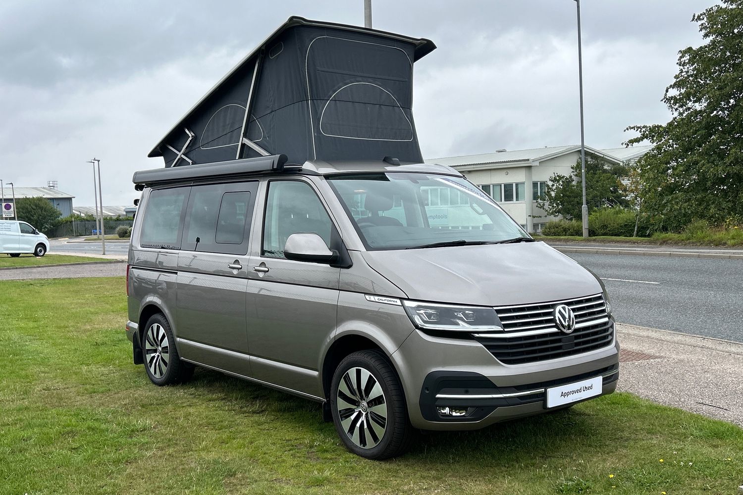 Main listing image - Volkswagen California