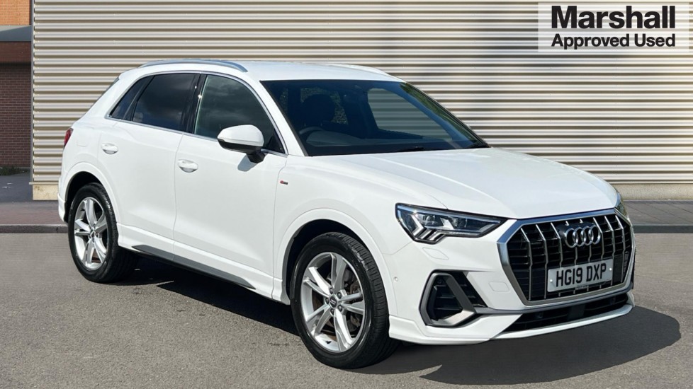Main listing image - Audi Q3